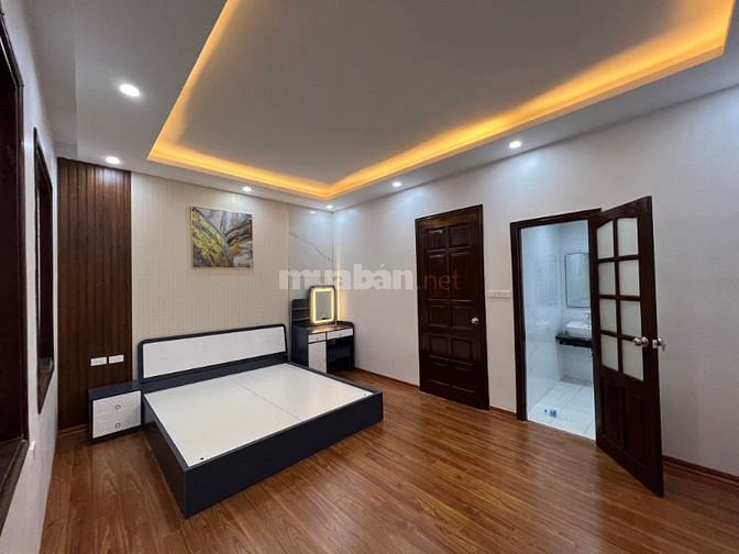 Tôi cần bán nhà Thành Công giá 3.35 tỷ, 42mx4T, Mới đẹp, ngõ nông
