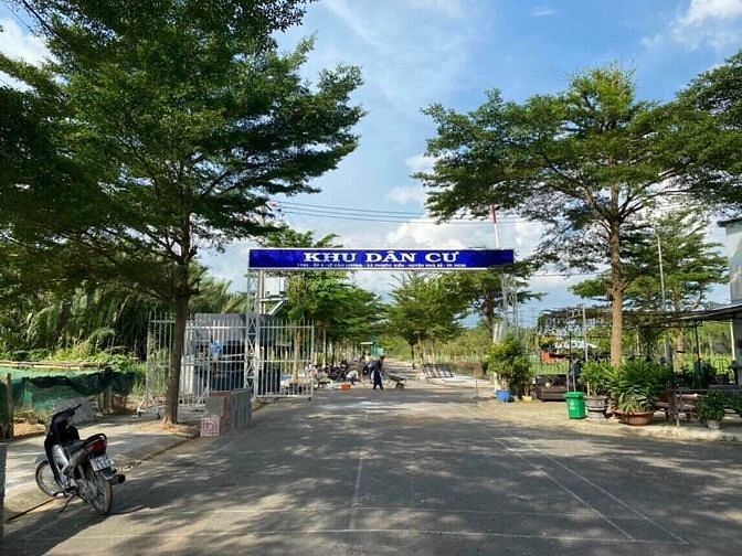 Đất nền nhà bè siêu đẹp, sổ hồng công chứng ngay.