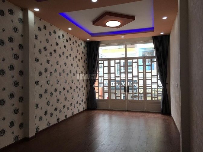 -NHÀ BÁN Lạc Long Quân, Q.11,  GIÁ CỰC RẺ, CHỈ 10TỶ THƯƠNG LƯỢNG