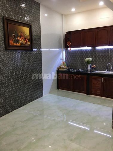 -NHÀ BÁN Lạc Long Quân, Q.11,  GIÁ CỰC RẺ, CHỈ 10TỶ THƯƠNG LƯỢNG