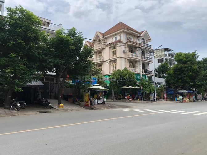 Bán Đất Đường 12m Đặng Thùy Trâm P13 BT DT:4.8X10.8m giá 7.7 tỷ TL