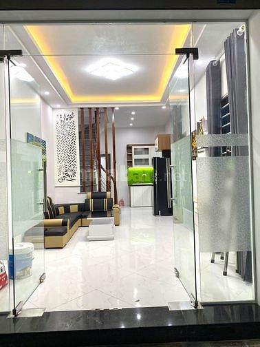 Thạch Bàn- Long Biên – Cạnh Aeon Mall Bán nhà gấp 43m2 giá nhỉnh 3 tỷ