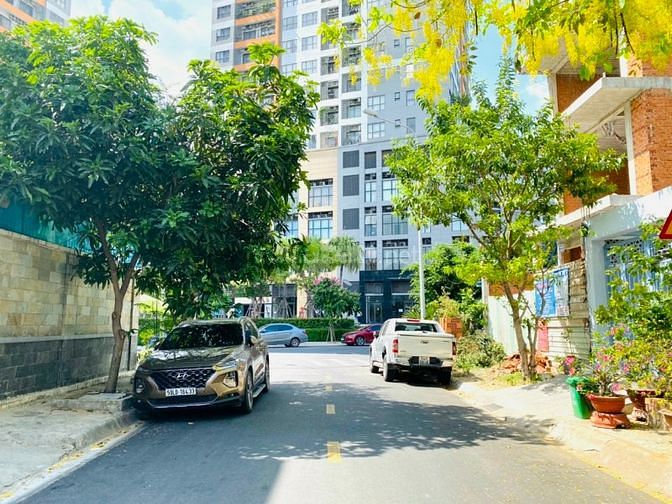 1 Lô đất duy nhất và rẻ nhất Kdc Văn Minh thời điểm hiện tại 
