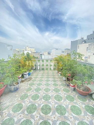 Bán nhà HXH Q. Tân Bình mới đẹp 3 tầng 3 PN  74m2, nội thất cao cấp.