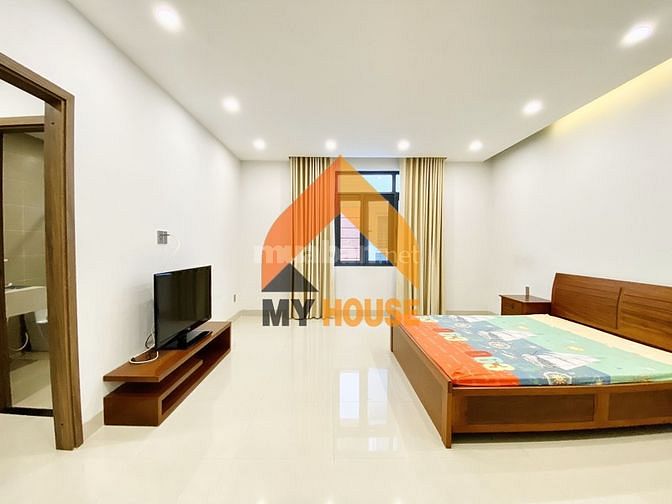 VILLA HIỆN ĐẠI Q2 FULL NỘI THẬT CHÂU ÂU 4PN GIÁ RẺ