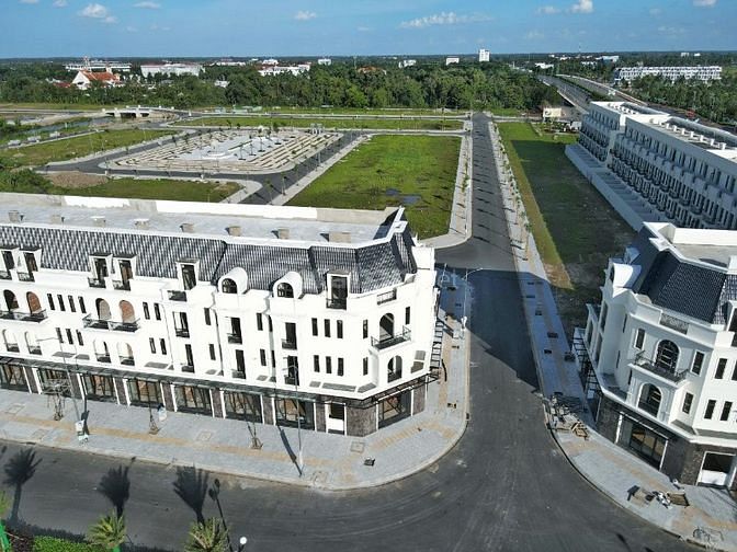 SHOPHOUSE MẶT TIỀN ĐẠI LỘ 53m, NGAY TRUNG TÂM MỚI CỦA THÀNH PHỐ