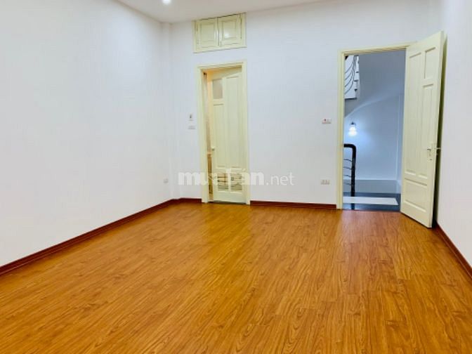 Bán Nhà 173Hoàng Hoa Thám 46m2 x5T 3PN Giá 5,3Tỷ Đg ÔTô GT Thuận Tiện