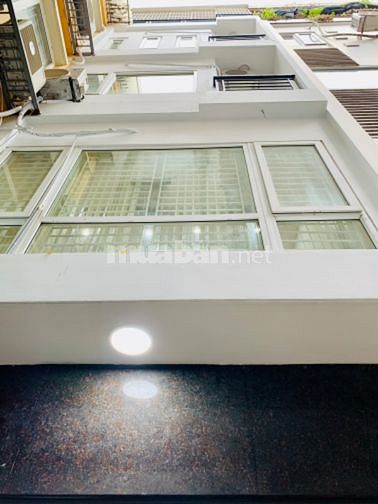 Bán Nhà 173Hoàng Hoa Thám 46m2 x5T 3PN Giá 5,3Tỷ Đg ÔTô GT Thuận Tiện