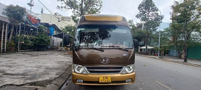 Cần Bán Xe Limuosine 15c, Hyundai County tracomeco 3Cuc nhập khẩu 2009