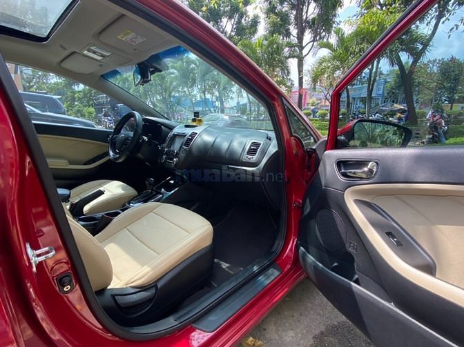 Cần bán Kia Cerato 1.6AT 2017 xe nhà đi kỹ
