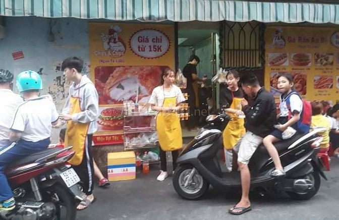 Sang và nhượng quyền điểm bán chuỗi Thức ăn nhanh & Gà rán Ấn độ