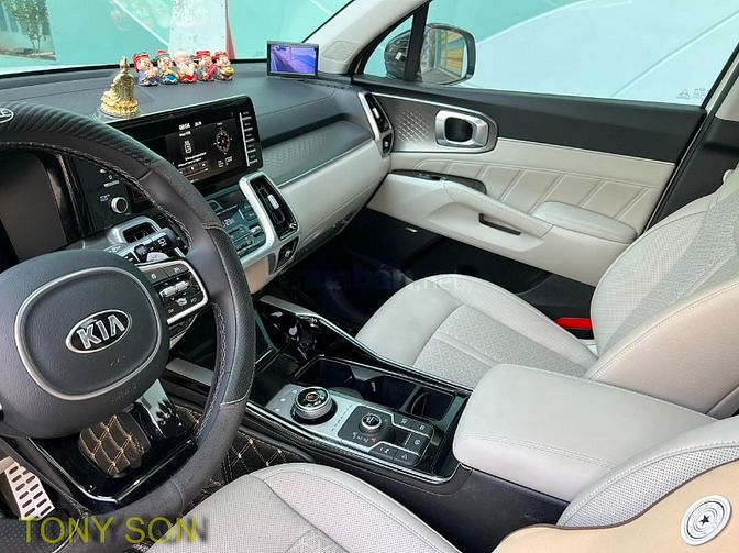KIA SORENTO 2021 máy dầu PREMIUM, trắng, chính chủ