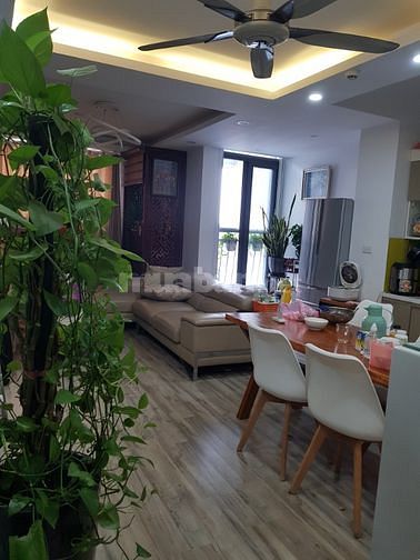 Chính chủ bán CHCC (Tầng 3) Kim Liên giá 2.5 tỷ, 72m (41m2). Ở luôn