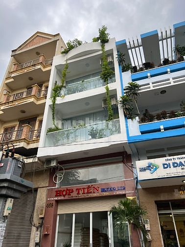 Kẹt tiền bán gấp MT Ông ích khiêm 2 tầng 10 tỷ, kết cấu 1 trệt 1 lầu 