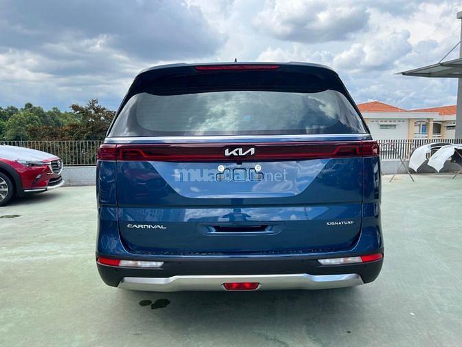 💥 HOT: KIA CANIVAL SIG 2.2 GIAO THÁNG 10 MÀU ĐEN ,XANH, TRẮNG GIÁ TỐT