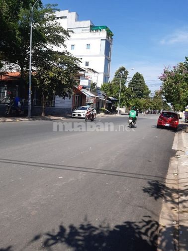 Bán đất mặt tiền Hoàng Ngân phường 16,q.8 với 164m2(8*20,5) giá 19 tỷ 