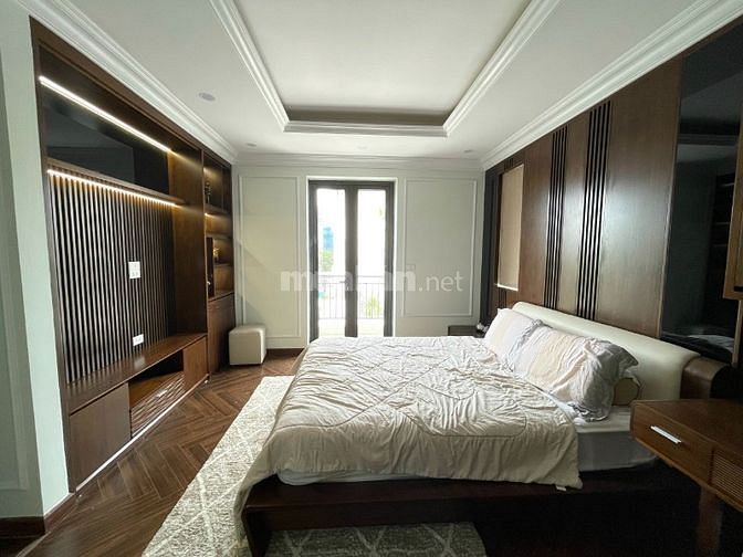 Chỉ cần 7,45 tỷ sở hữu ngay biệt thự 135 m2 tiếp giáp Hà Nội.