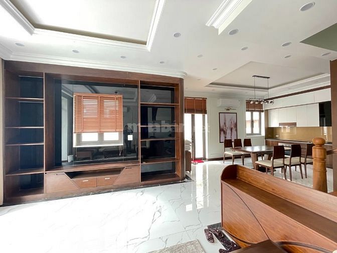 Chỉ cần 7,45 tỷ sở hữu ngay biệt thự 135 m2 tiếp giáp Hà Nội.