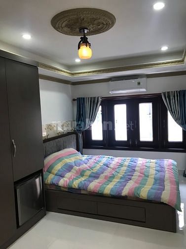 - Bán nhà hẻm xe hơi đường Trần Bình Trọng F1Q.5 . Giá 7 tỷ ít lộc 