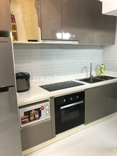- Bán nhà hẻm xe hơi đường Trần Bình Trọng F1Q.5 . Giá 7 tỷ ít lộc 