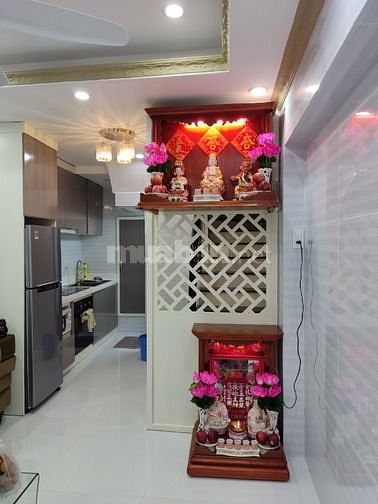 - Bán nhà hẻm xe hơi đường Trần Bình Trọng F1Q.5 . Giá 7 tỷ ít lộc 