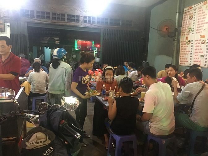 CẦN NAM NẤU BẾP CƠM MÌ XÀO GIÒN