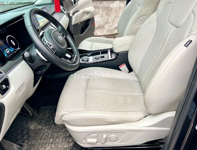 -- Kia Sorento 2.2 D signature 
