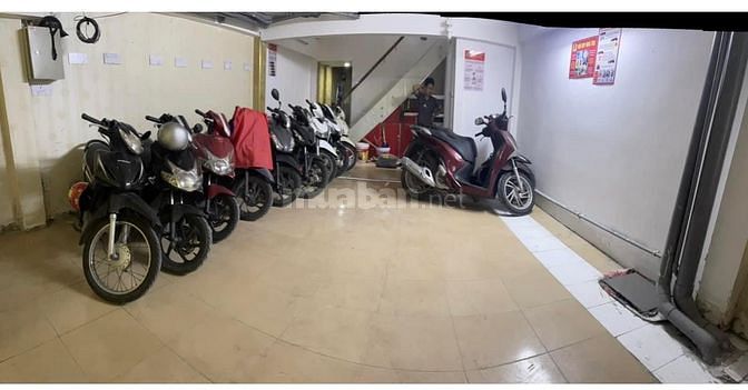 Cho thuê phòng trọ Studio gần sân bay, giá rẻ dành cho 4 người, 4 xe