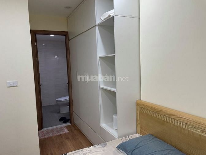 Bán CHTT (Tầng 3) phố Tôn Đức Thắng giá 1.15 tỷ, 35m2.SĐCC, ở luôn