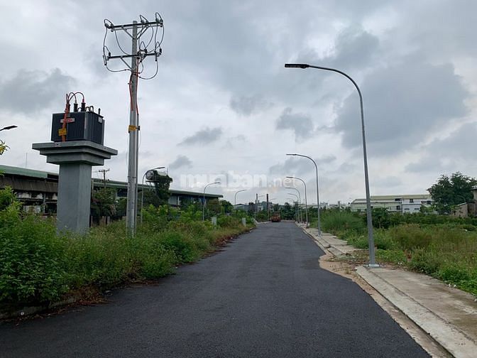 Bán đất mặt tiền Phan Huy Ích - P.14 - Q.Gò Vấp,sổ hồng , thổ cư 100%