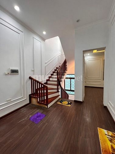 Biệt thự đẳng cấp Gara ô tô phố Giang Văn Minh 95m 4T mt7m giá 19.3 tỷ