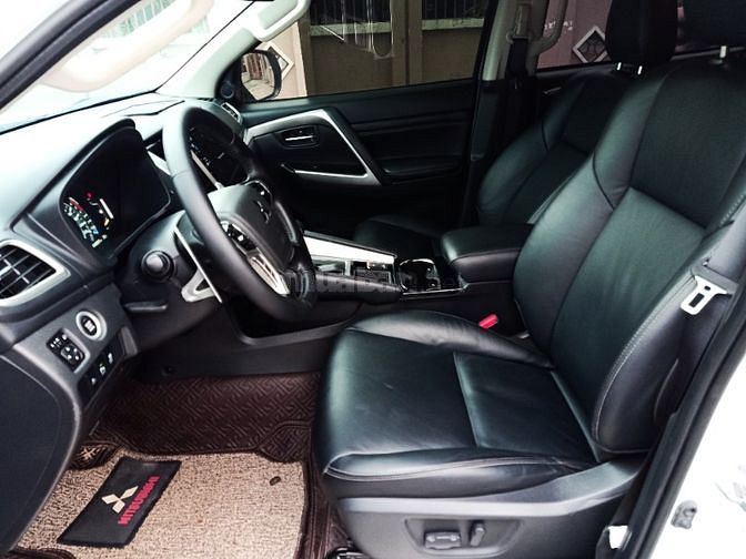 Ca sĩ Gia Lâm cần bán rẻ Mitsubishi Pajero sport 2021 tuyệt đẹp!