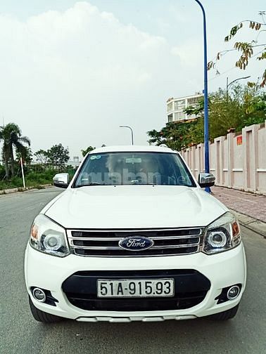 Bán rẻ Ford Everest Limited 2015 tự động máy dầu. zin độ full rất đẹp!