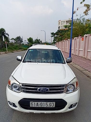 Bán rẻ Ford Everest Limited 2015 tự động máy dầu. zin độ full rất đẹp!