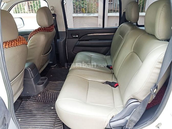 Bán rẻ Ford Everest Limited 2015 tự động máy dầu. zin độ full rất đẹp!