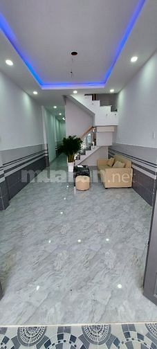 Bán nhà mặt tiền hẻm xe hơi tiện vừa ở vừa kính doanh