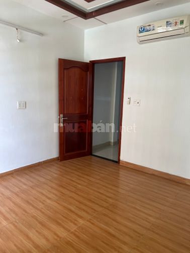 Nhà mới xây hẻm 207/7b đường 3/2 gần Rạp hát hoà bình