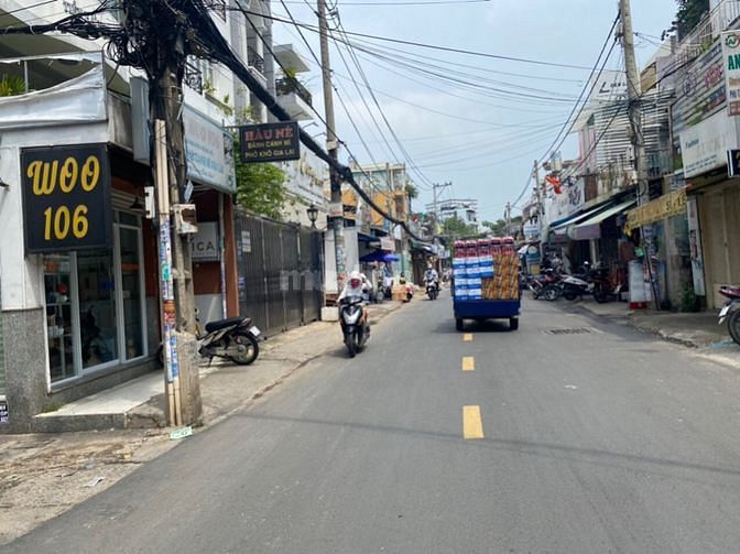 Thanh lý lô đất MT Nguyên Hồng, Bình Thạnh. Giá 3.2Tỷ/80m2 sổ riêng