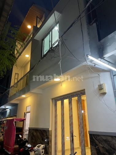 Bán nhà hẻm xe bán tải 351/ Lạc Long Quân P5Q11