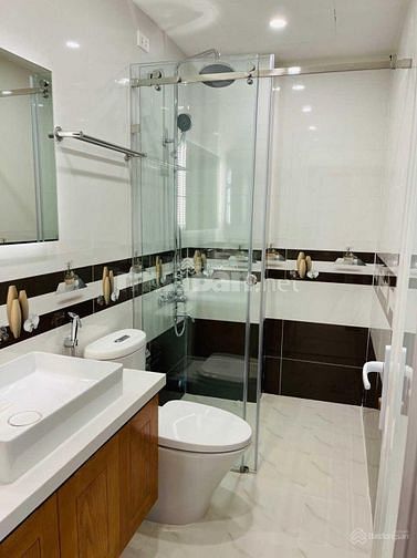 Bán nhà Xuân La, Tây Hồ 36m2 x 5 tầng full nội thất, gần Hồ Tây 4,7 tỷ