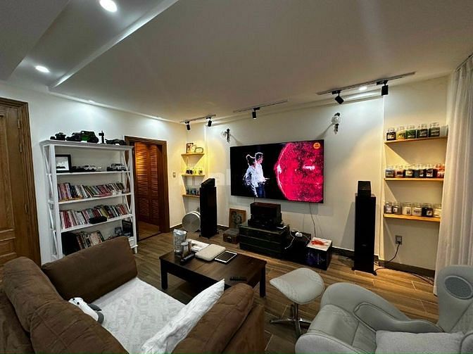 Biệt Thự VIP Nguyễn Văn Trỗi Phường 15 Quận Phú Nhuận , 9x20m , 42 tỷ