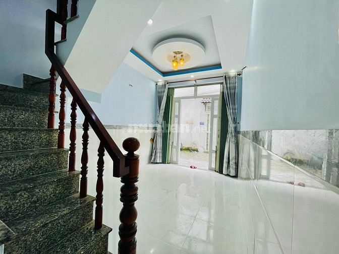 Chính chủ bán nhà đúc 2 lầu tl39 q12