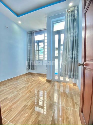 Chính chủ bán nhà đúc 2 lầu tl39 q12
