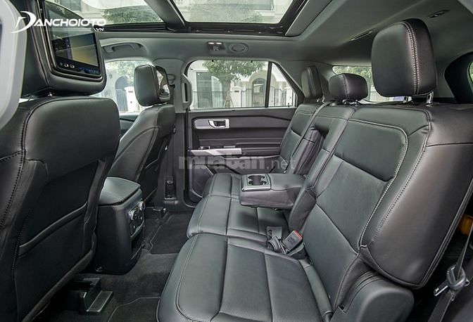 Bán Ford Explorer bản nâng cấp 2022 nhập từ Mỹ, số lượng giới hạn.