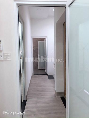 Bán Nhà Thiết Kế Sang Trọng Nội Thất Cao Cấp Sau Lưng Tỉnh Bình Thuận 