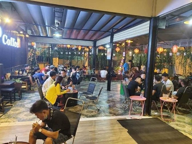 SANG QUÁN CAFE LÔ GÓC VI TRÍ Đẹp BÌNH TÂN 