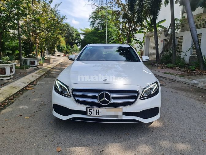 Bán xe Mercedes E250 2017 màu trắng nội thất đen nguyên bản, chính chủ