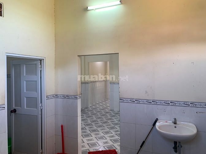 Nhà phố 122m2 trung tâm TP.Biển, giá cực tốt, ngay chủ công chứng.