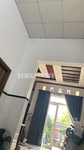Nhà phố 122m2 trung tâm TP.Biển, giá cực tốt, ngay chủ công chứng.