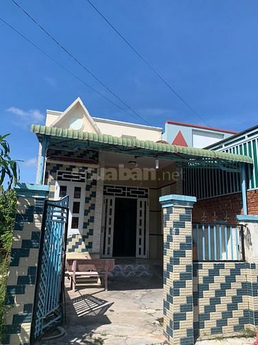 Nhà phố 122m2 trung tâm TP.Biển, giá cực tốt, ngay chủ công chứng.